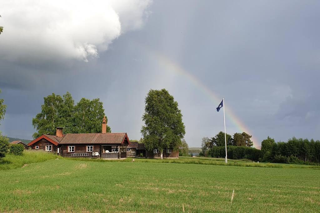 Lake Lodge Roennaes Leksand Exterior photo